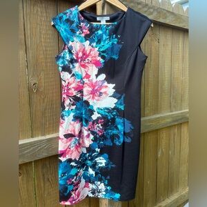 Black and Blue Sheath Midi Dress with Cap Sleeves